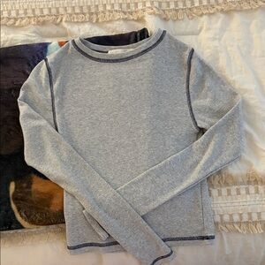 Lightweight Crewneck crop top in Heather Gray